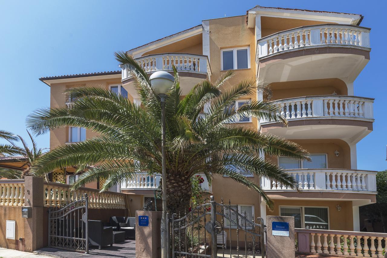 Apartments Canaria Pula Exteriér fotografie